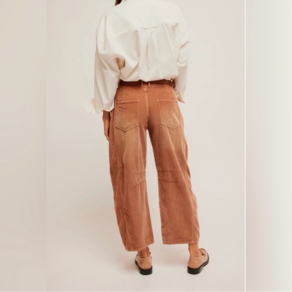 We The Free Good Luck Mid-Rise Cord Barrel Jeans in Emperador - Picture 3 of 12